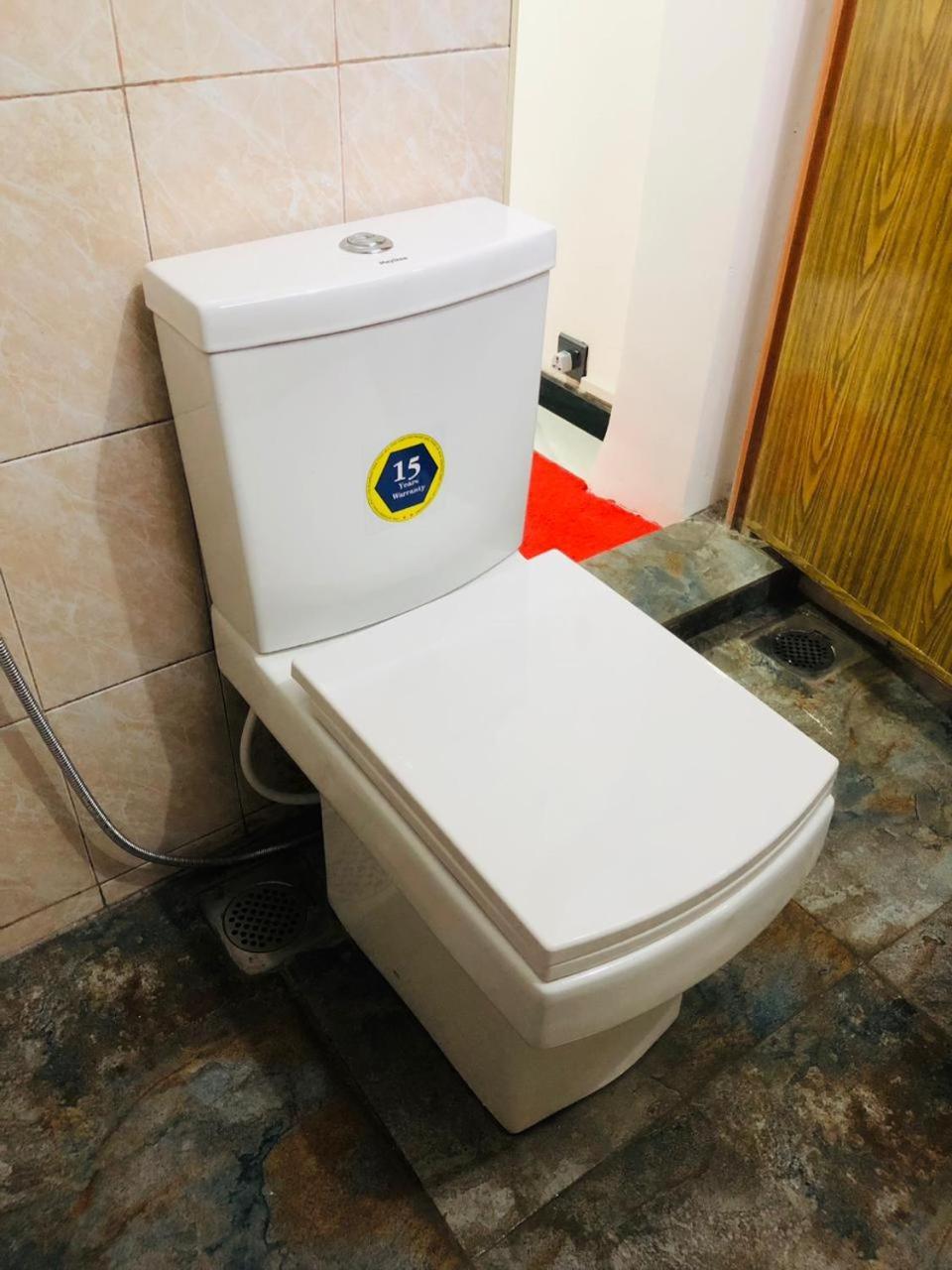 Kandy Railway Inn Екстер'єр фото